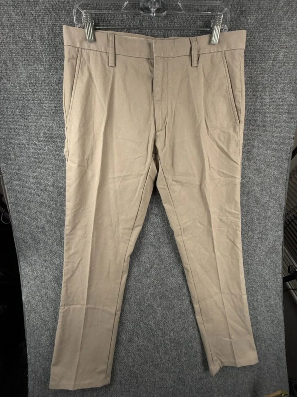 NWD NWT Banana Republic 32x32 Dawson Chino Beige Cotton Pants Adult Flat Front